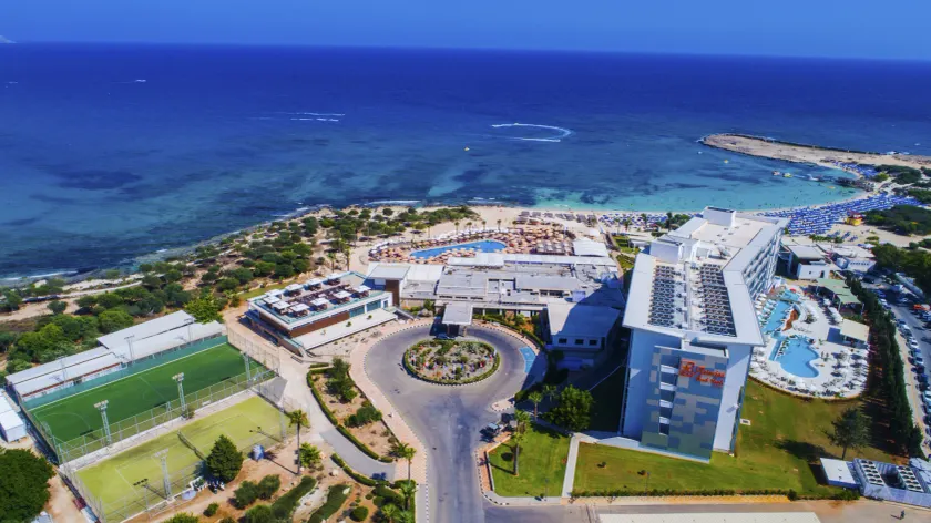Asterias Beach Hotel - Image 1