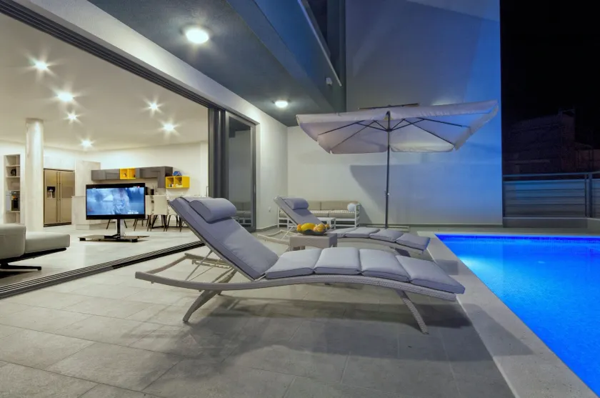 Villa Nina Makarska, sconti per prenotazioni anticipate! - Image 1