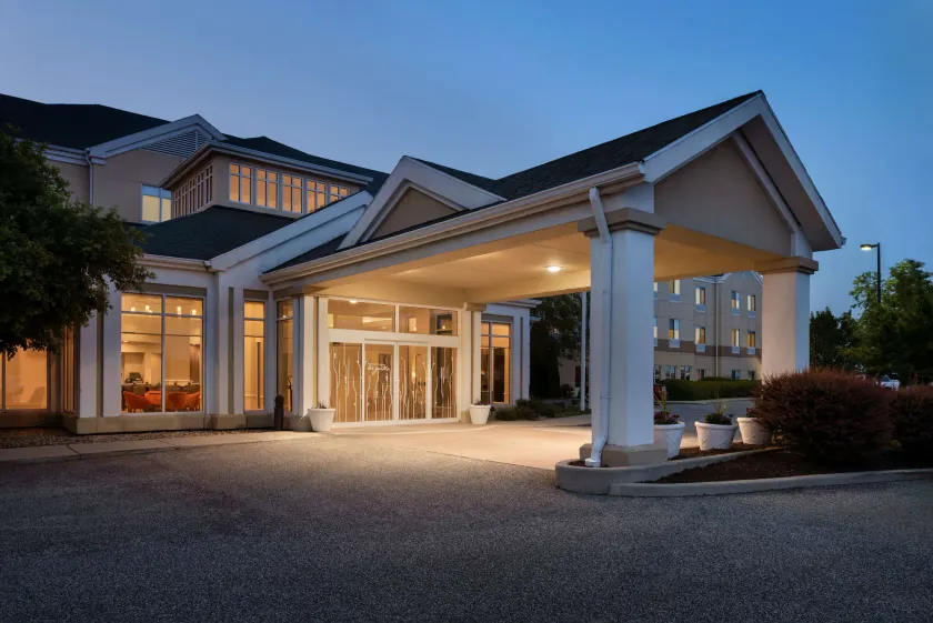Hilton Garden Inn Fort Wayne - Image 1
