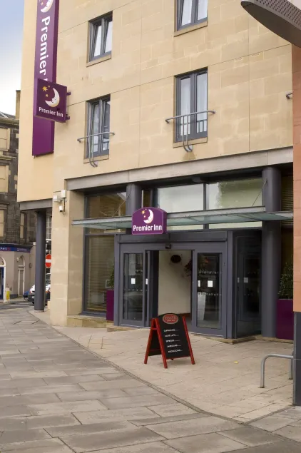 Premier Inn Edinburgh Cc Lauriston Place - Image 1