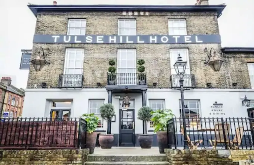 Tulse Hill Hotel - Image 1