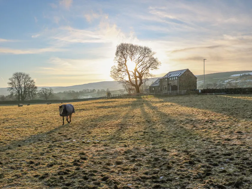 Briar Barn, ST JOHNS KAPEL - Image 1