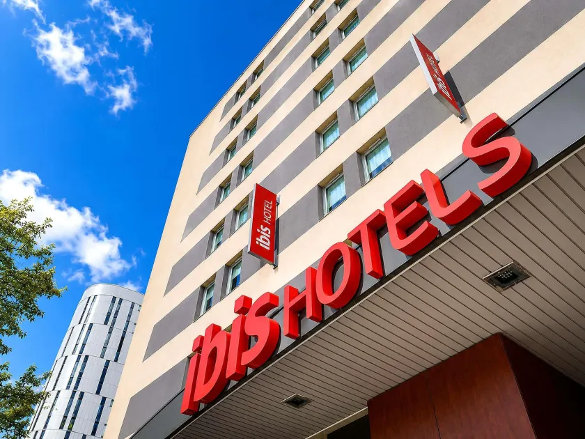 Hotel ibis Dijon Centre Clemenceau - Image 1