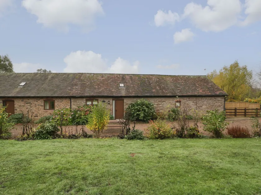 Clover Patch Cottage - Image 1