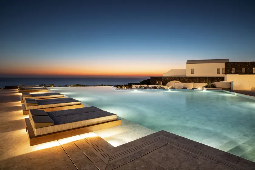Santo Pure Oia Suites & Villas - Image 1