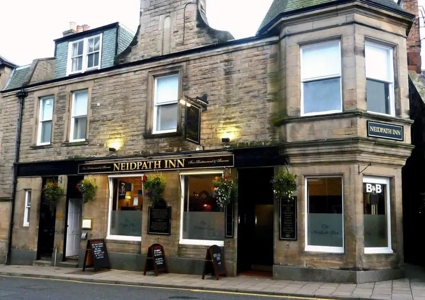 Neidpath inn - Image 1