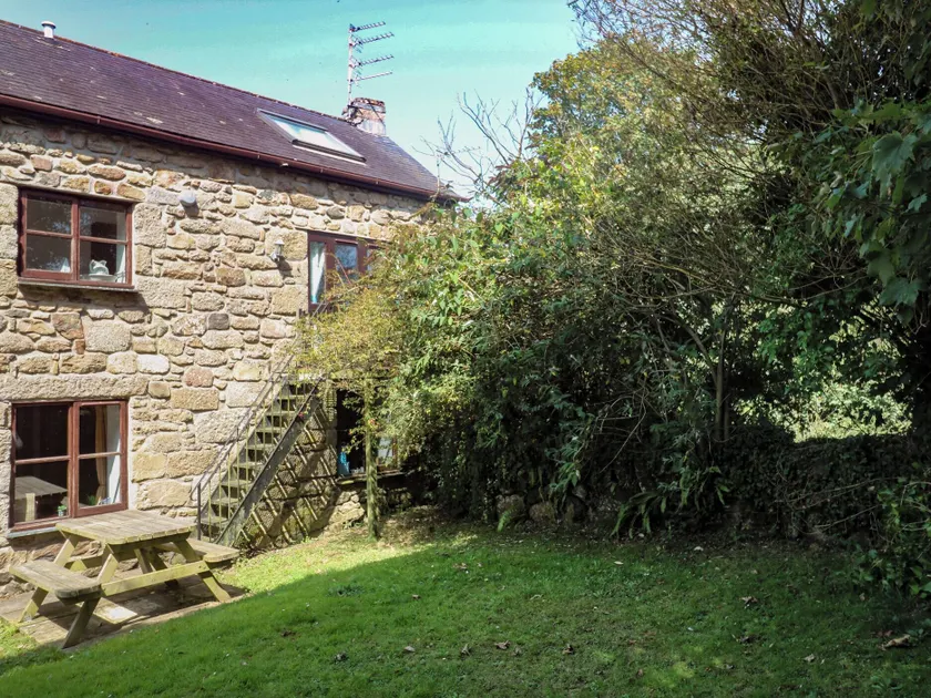 Barn Cottage - Image 1