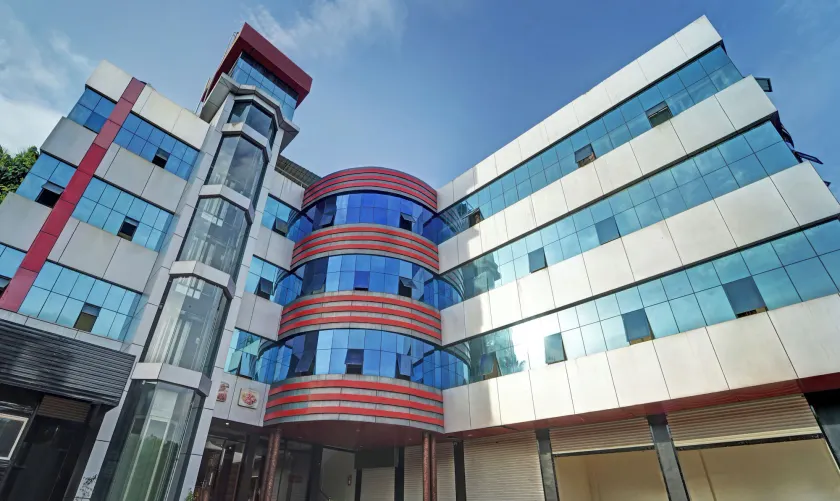 Sparrows Residency - Image 1