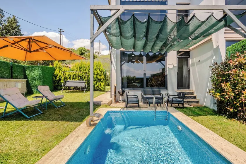 1 Deluxe Villa Istmal Havuz, Ate ukuru - Image 1