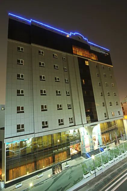 Corp Executive Hotel Doha Suites - Image 1