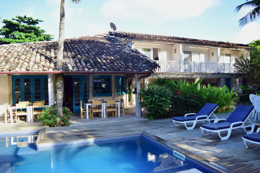 Ilha Deck Hotel - Image 1