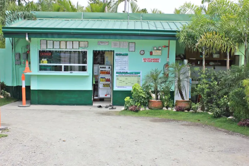 Bulalo Mangrove Inn - Image 1