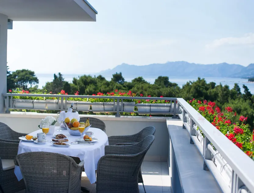 Aparthotel Miramare - Image 1