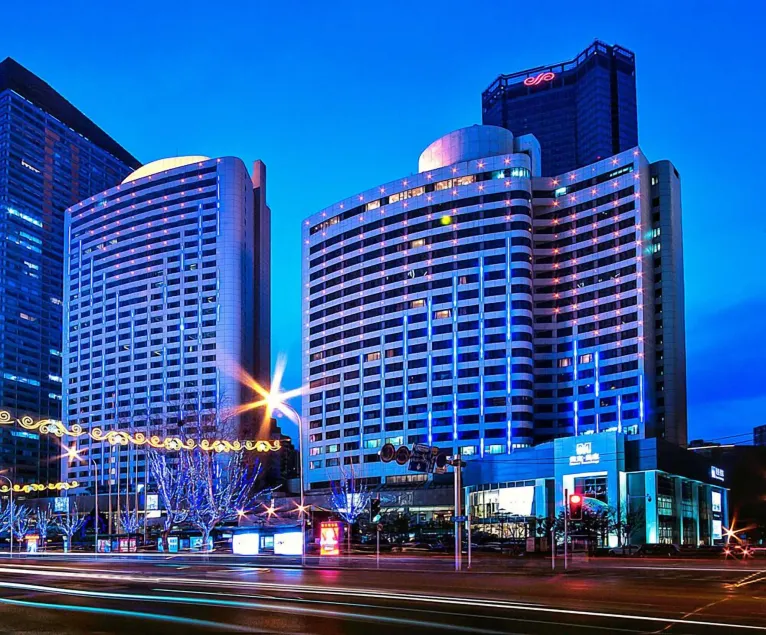 Furama Hotel Dalian - Image 1
