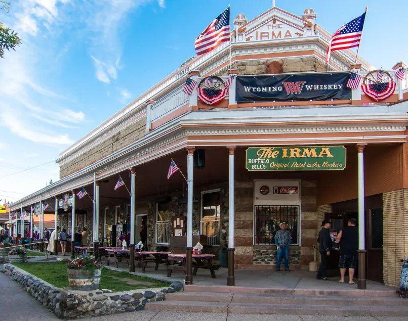 Irma Hotel - Image 1