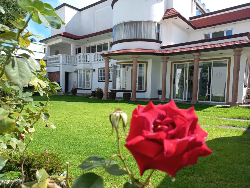 Hotel La Aurora Like Home - Image 1