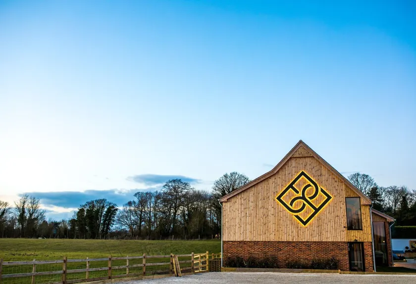 Baraset Barn Hotel - Image 1