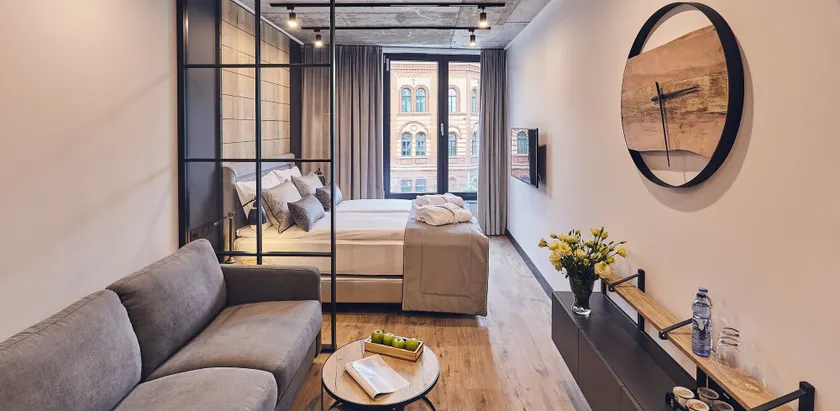 The Bridge Suites Hotel - Image 1