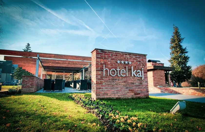 Hotel Kaj - Image 1