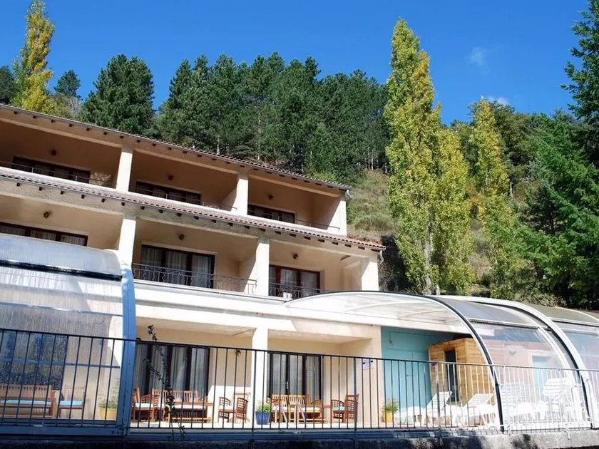 Hôtel Le Mont Barral - Image 1