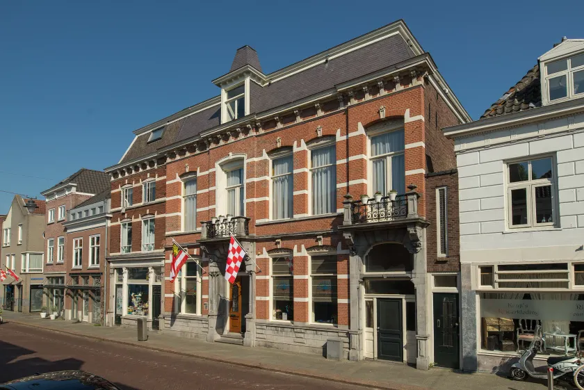 Boutique Hotel De Blauwe Pauw - Image 1