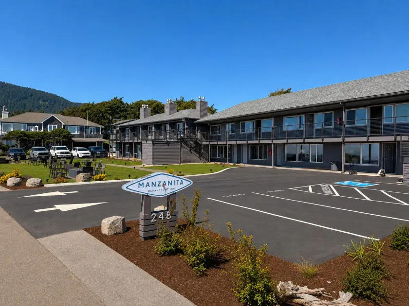 Manzanita Oceanfront Inn - Image 1
