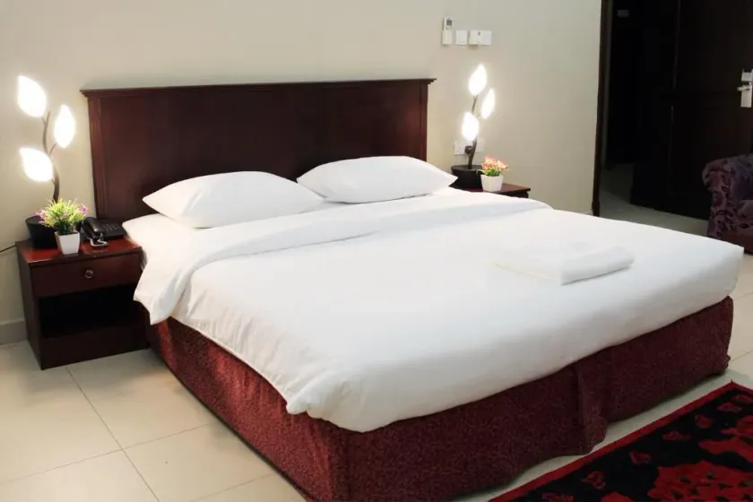 Sahara Hotel Apartments - Image 1