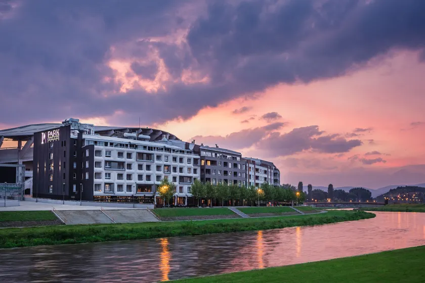 Park Hotel & Spa - Image 1