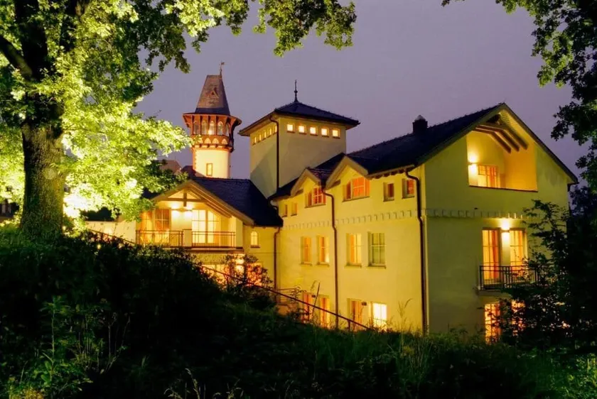 Hotel Villa Monte Vino - Image 1