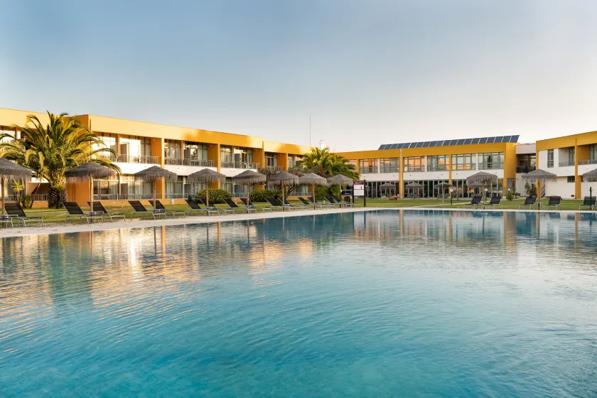 VILA PARK Nature & Business Hotel - Image 1