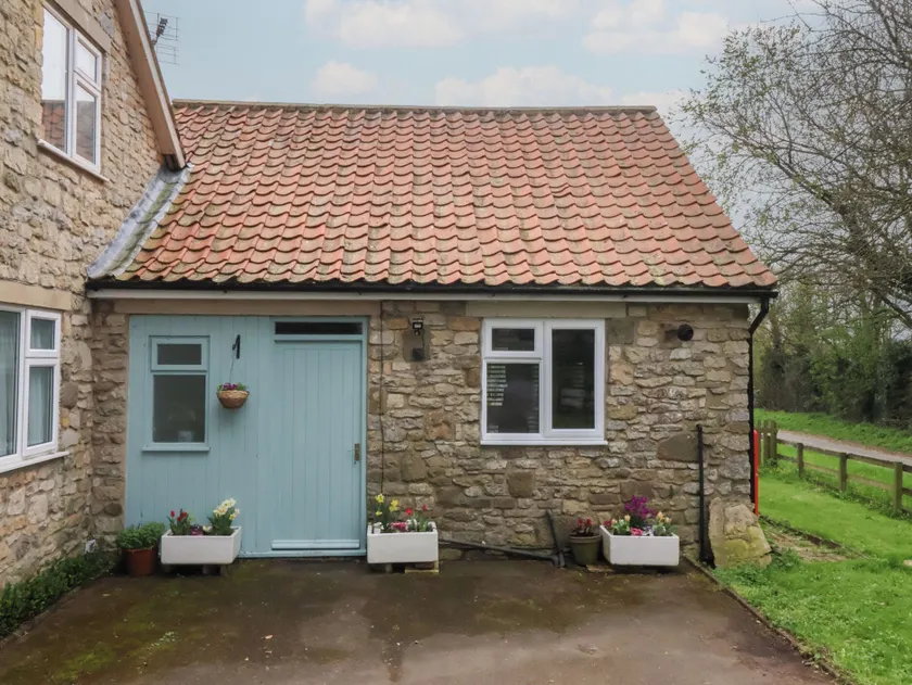 Walnut Cottage - Image 1