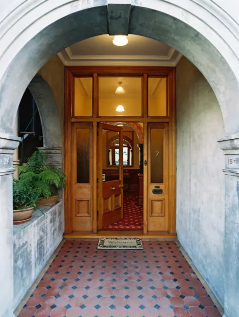 Braemar On Parliament St - Image 1