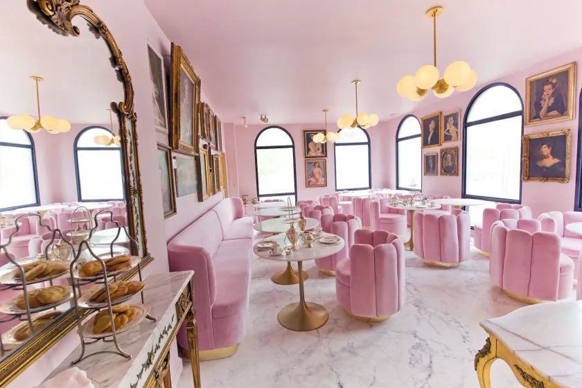 Garrison Inn Boutique Hotel - Image 1