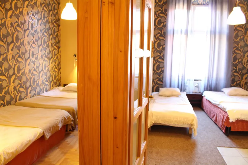 Cracow Old Town Guest House - Image 1