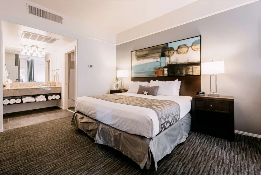 Tamarack Beach Hotel - Image 1