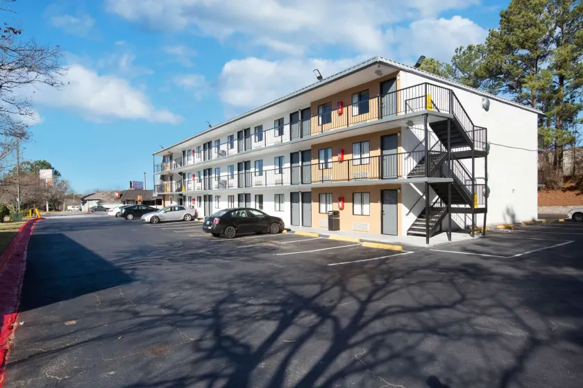 Econo Lodge Lithonia - Atlanta East - Image 1