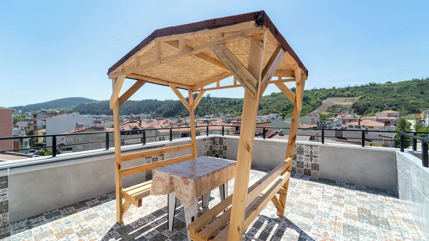 Şehri Saray Apart Oteli - Image 1