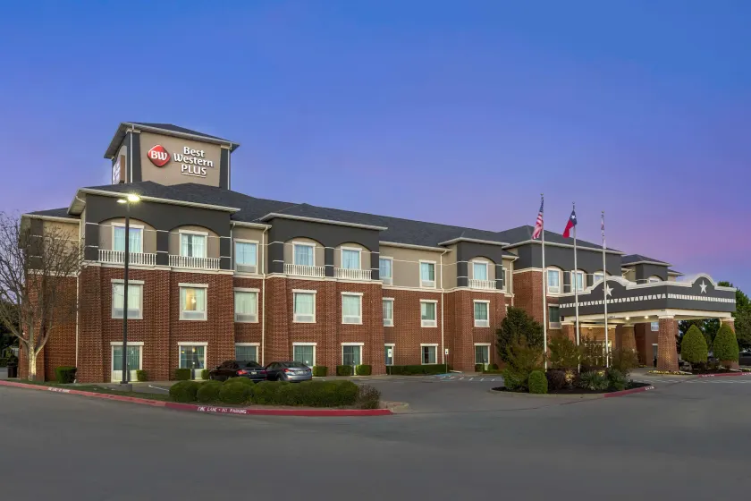 Best Western Plus Duncanville Dallas - Image 1