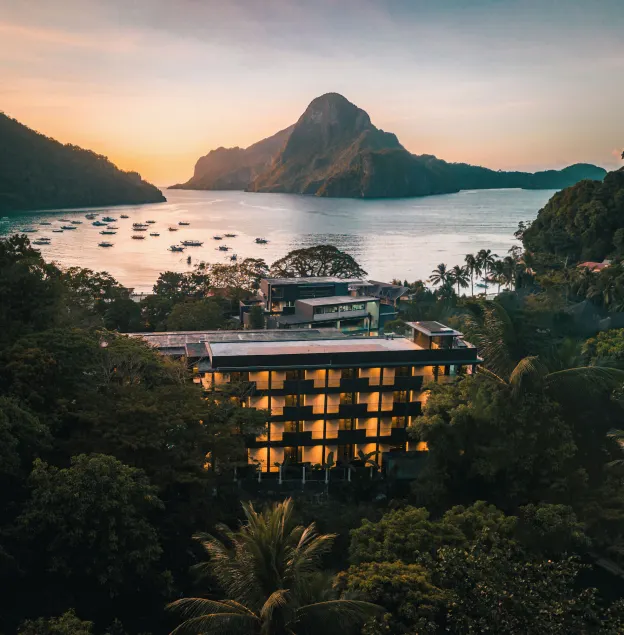 The Funny Lion - El Nido - Image 1
