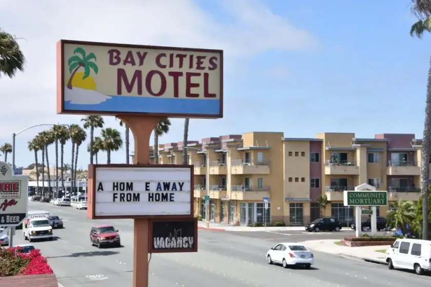 Baycities Motel - Image 1