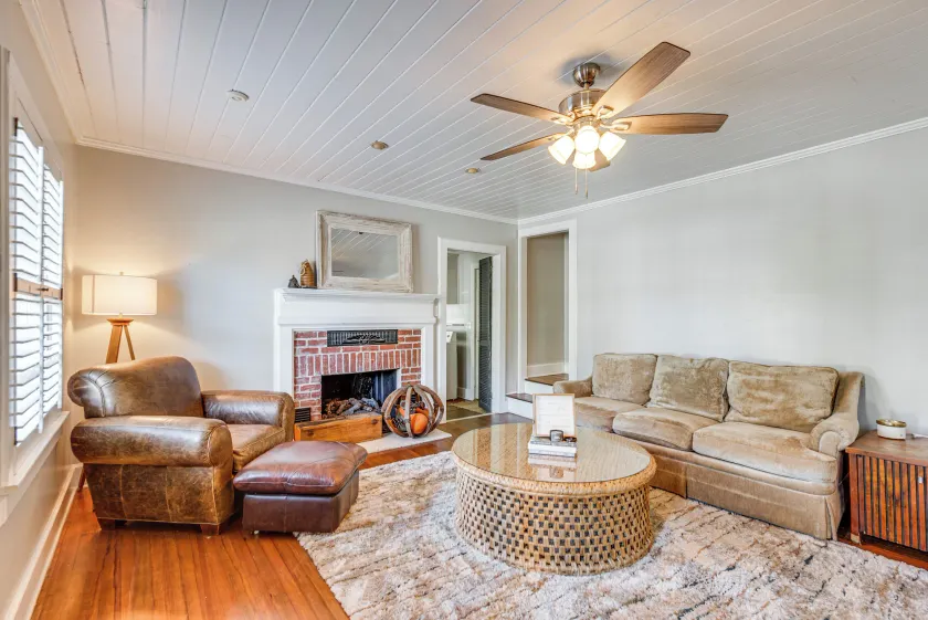 Walk to Dtwn Hahira: Inviting Home w/ Pool & Yard! - Image 1