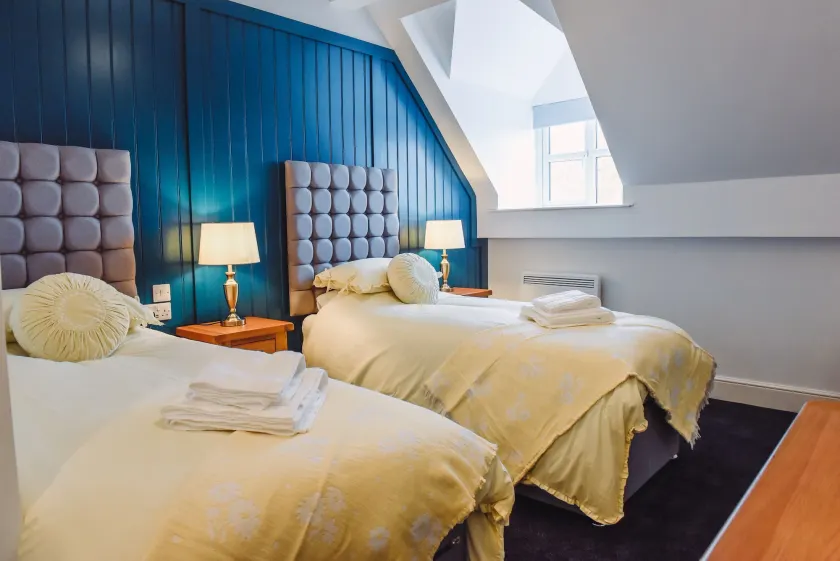 The Raven Pub with Rooms, Worcester - Room