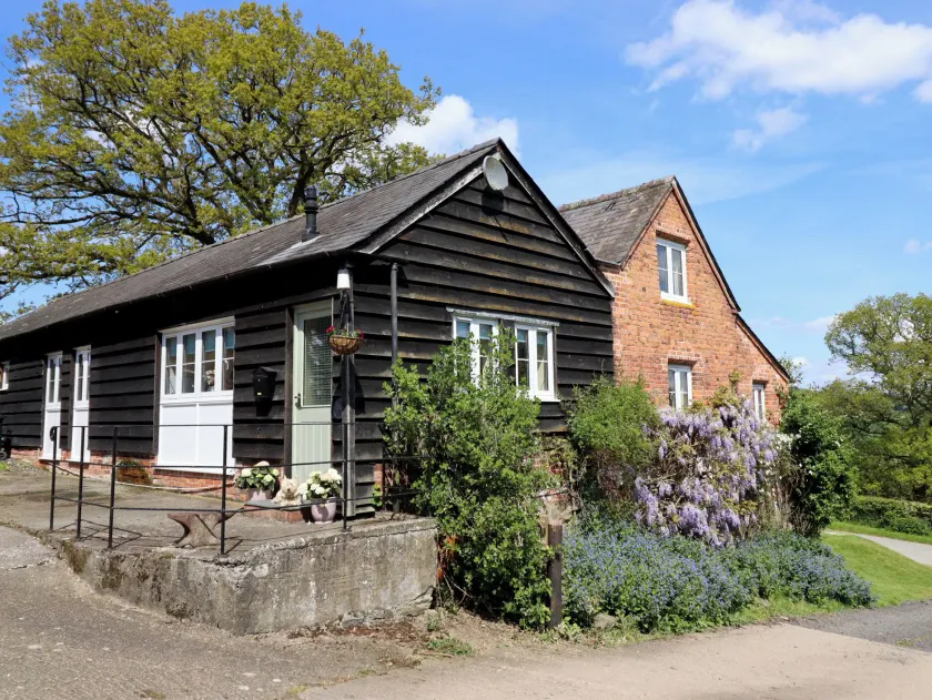 Upper Pandy Farm - Image 1