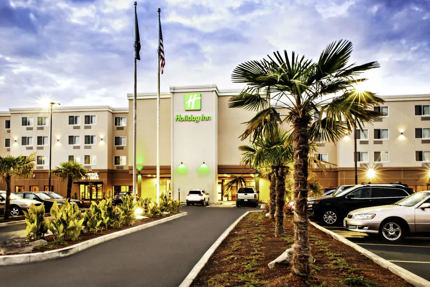 Holiday Inn - Salem by IHG - Image 1