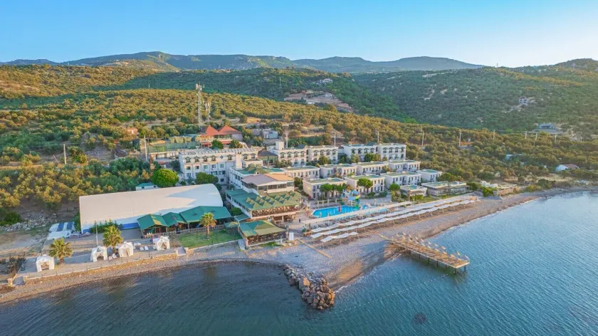 Assos Eden Gardens Hotel - Image 1