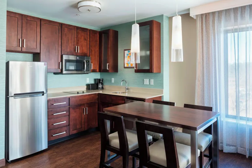 Residence Inn by Marriott Boston Burlington - Image 1