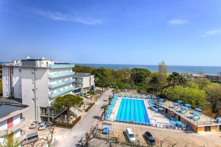Hotel Beau Soleil - Image 1