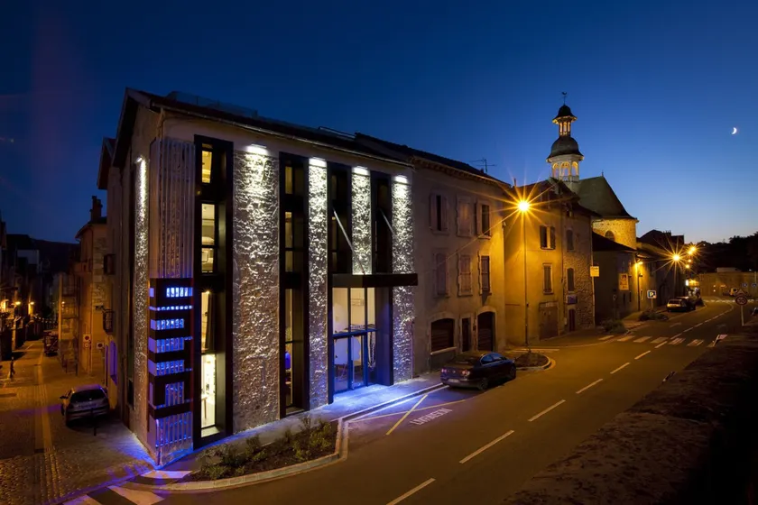 Urban Style HOTEL LES FLEURINES - Image 1
