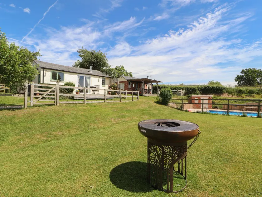 Little Pentre Barn - Image 1