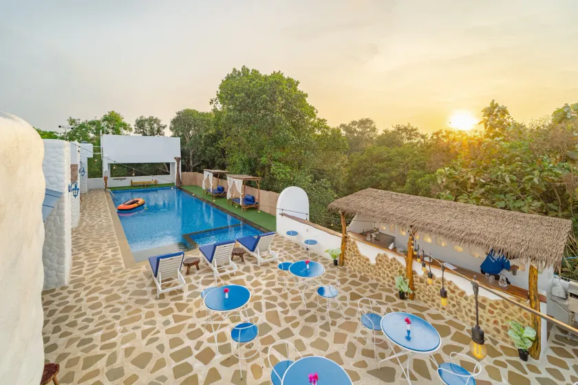 Conch Resort Luxury Private Pool Suites - Image 1